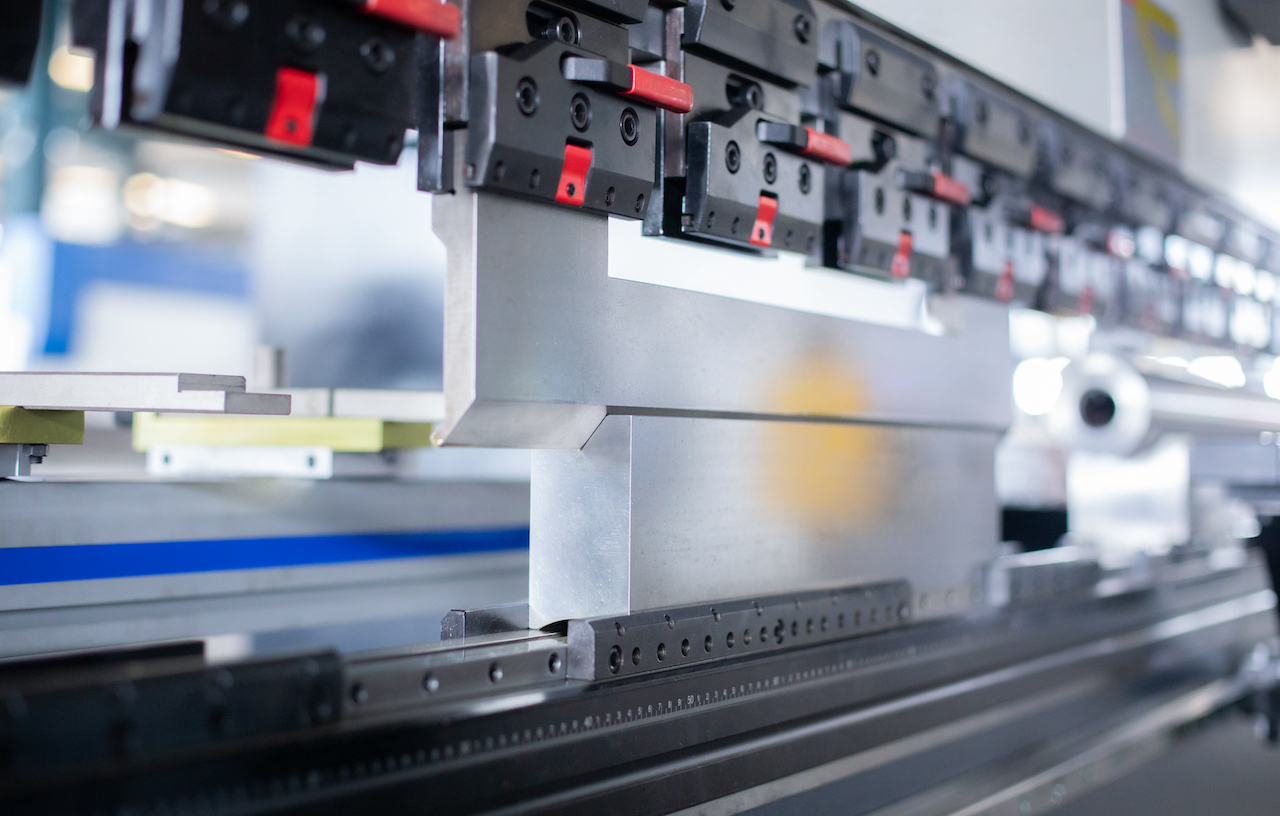 100噸液壓數控制動壓力機加冕數控壓力機制動Delem