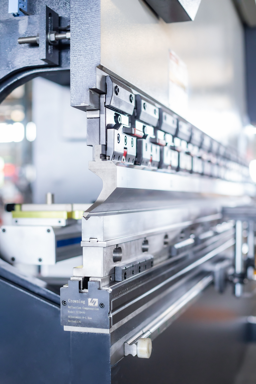 100噸液壓數控制動壓力機加冕數控壓力機制動Delem