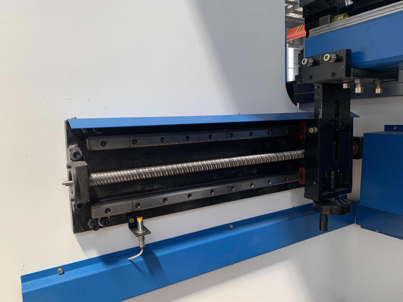 160t-4000 4-axis Cnc Hydraulic Bending Machine Press Brake 160t-4000 4軸數控液壓折彎機折彎機