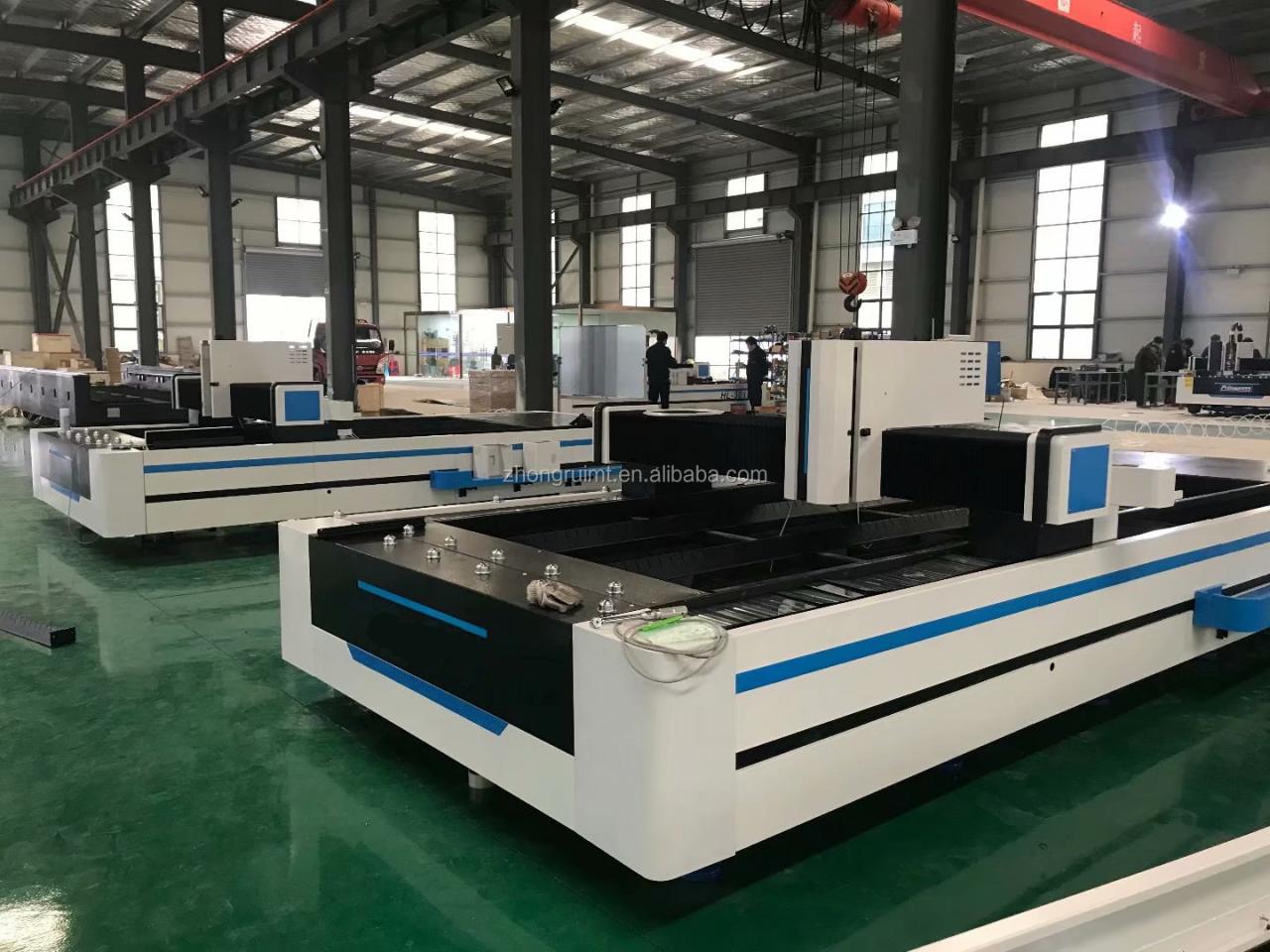 200t 300t Standard Industrial Press Brake Cnc Hydraulic Press Brake Machine 200t 300t 標準工業折彎機數控液壓折彎機