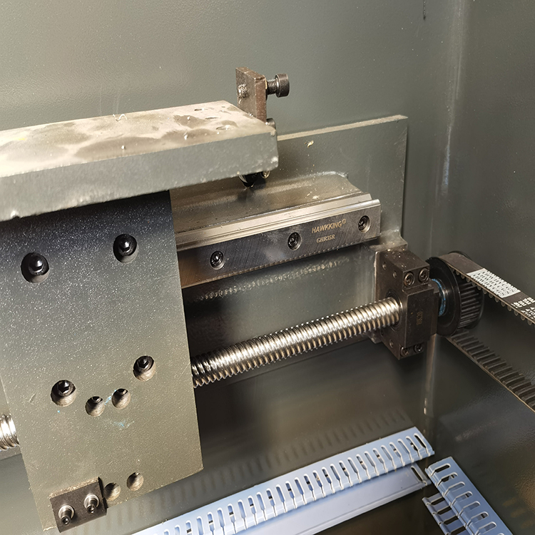 300t/4000 Hydraulic Press Brake Machine 300t/4000液壓折彎機