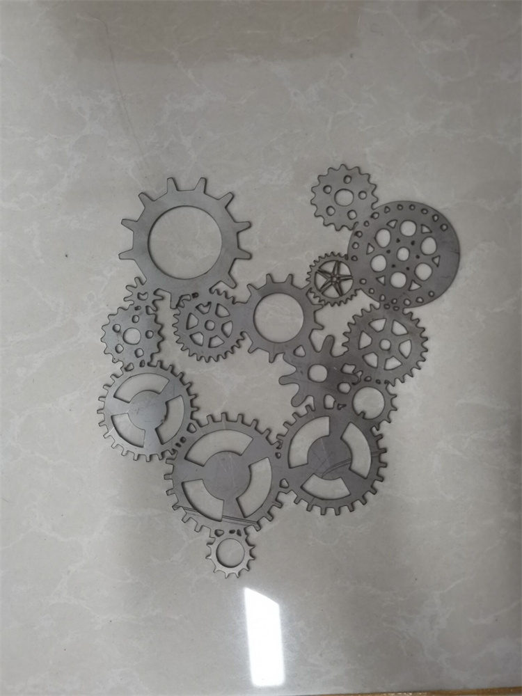 3015 Copper Carbon Stainless Steel Aluminum Iron Metal Cnc Fiber Laser Cutting Machine 3015銅碳不銹鋼鋁鐵金屬數控光纖激光切割機