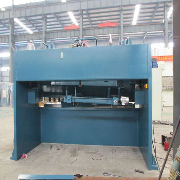 4mmx2500 Hydraulic Shearing Steel Plate Cutting Machinery Steel Plate Shear 4mmx2500液壓剪切鋼板切割機械鋼板剪切機