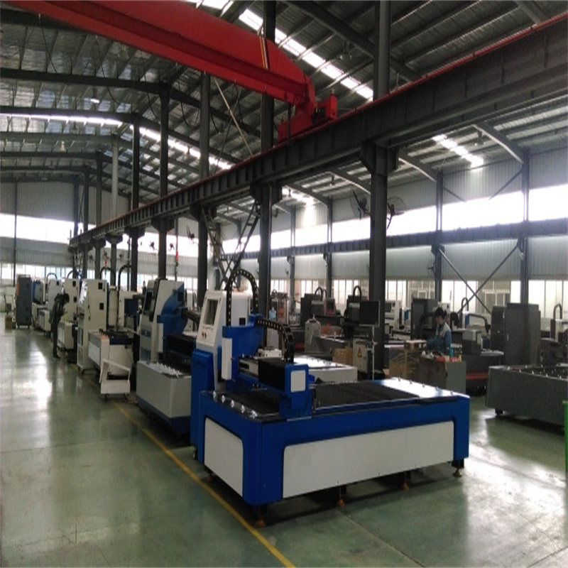 500w 鈑金廉價價格光纖激光切割機出售