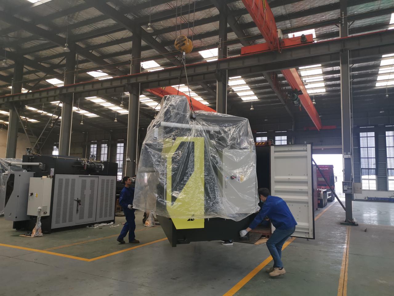 6mm*3200 Hydraulic Steel Plate Cutting Machinery Steel Plate Shearing Machine 6mm*3200液壓鋼板切割機械鋼板剪板機