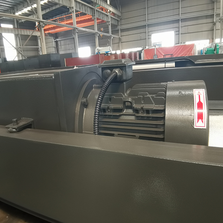 6x3200mm Stainless Steel Plate Cutting Machine, Automatic Iron Sheet Shearing Machine 6x3200mm不銹鋼板材切割機,自動鐵皮剪板機