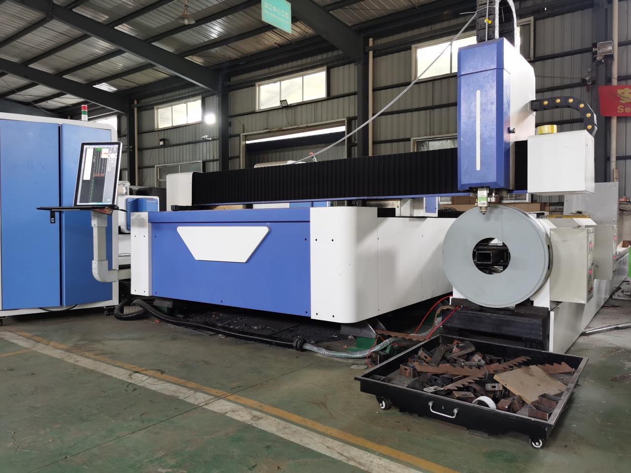 8mm 10mm Carbon Steel Laser Cutter 1530 4020 Cnc Fiber Laser Cutting Machine 8mm 10mm碳鋼激光切割機1530 4020數控光纖激光切割機