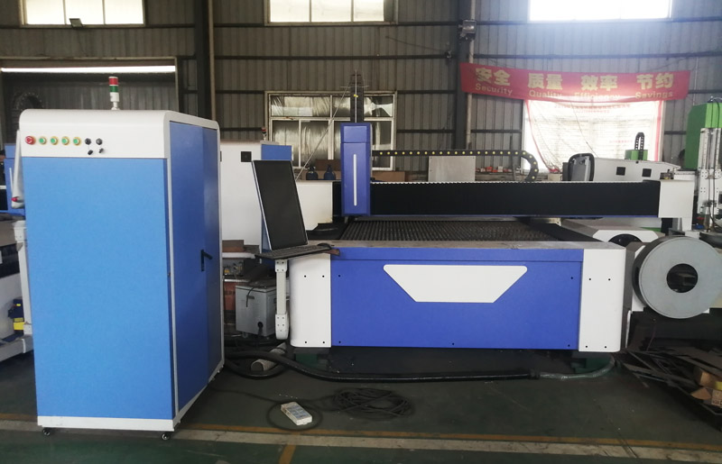 8mm 10mm Carbon Steel Laser Cutter 1530 4020 Cnc Fiber Laser Cutting Machine 8mm 10mm碳鋼激光切割機1530 4020數控光纖激光切割機