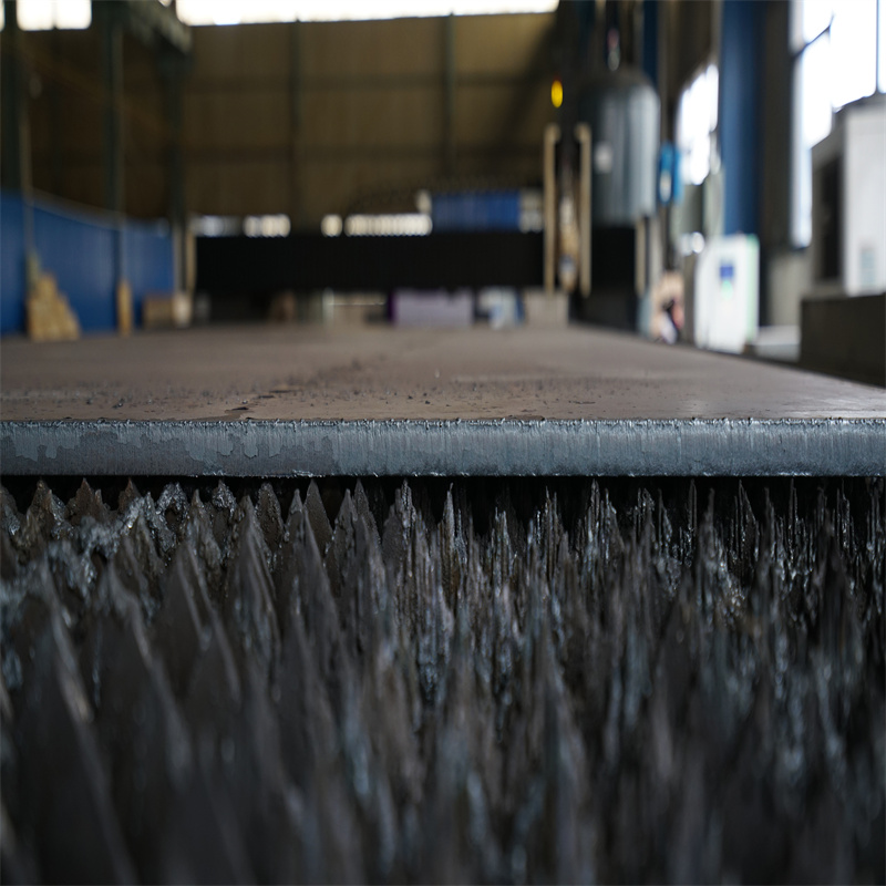 中國高品質廉價 3kw 光纖激光切割機價格