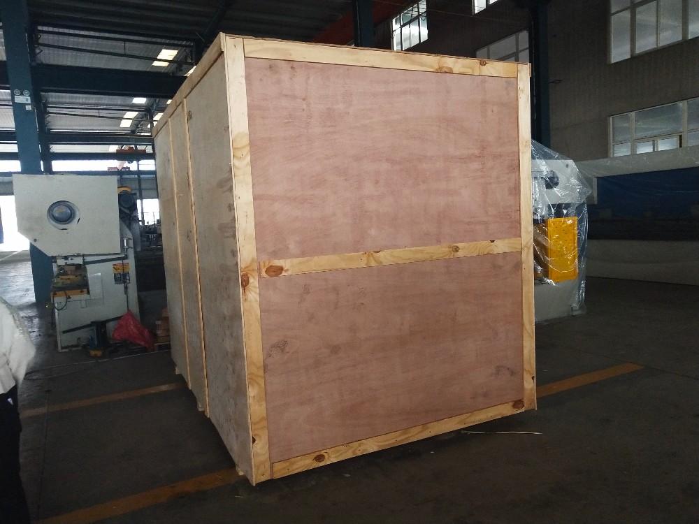 China Metal Hydraulic Press Brake Machine With Reasonable Price 中國金屬液壓機價格合理