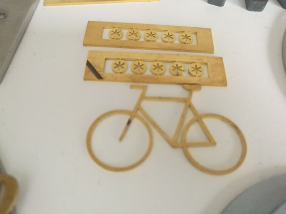 Cnc Fiber Laser Metal Cutting Machine 2000w Fiber Laser Cutting Machine 數控光纖激光金屬切割機2000w光纖激光切割機