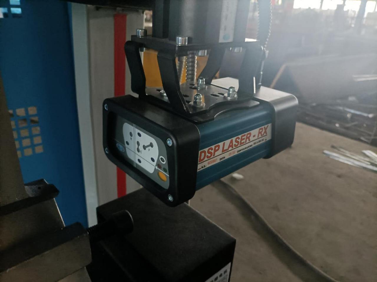 Cnc Hydraulic Press Brake Machine Bending Servo Electric Press Brake 40T 數控液壓折彎機折彎伺服電動折彎機40T