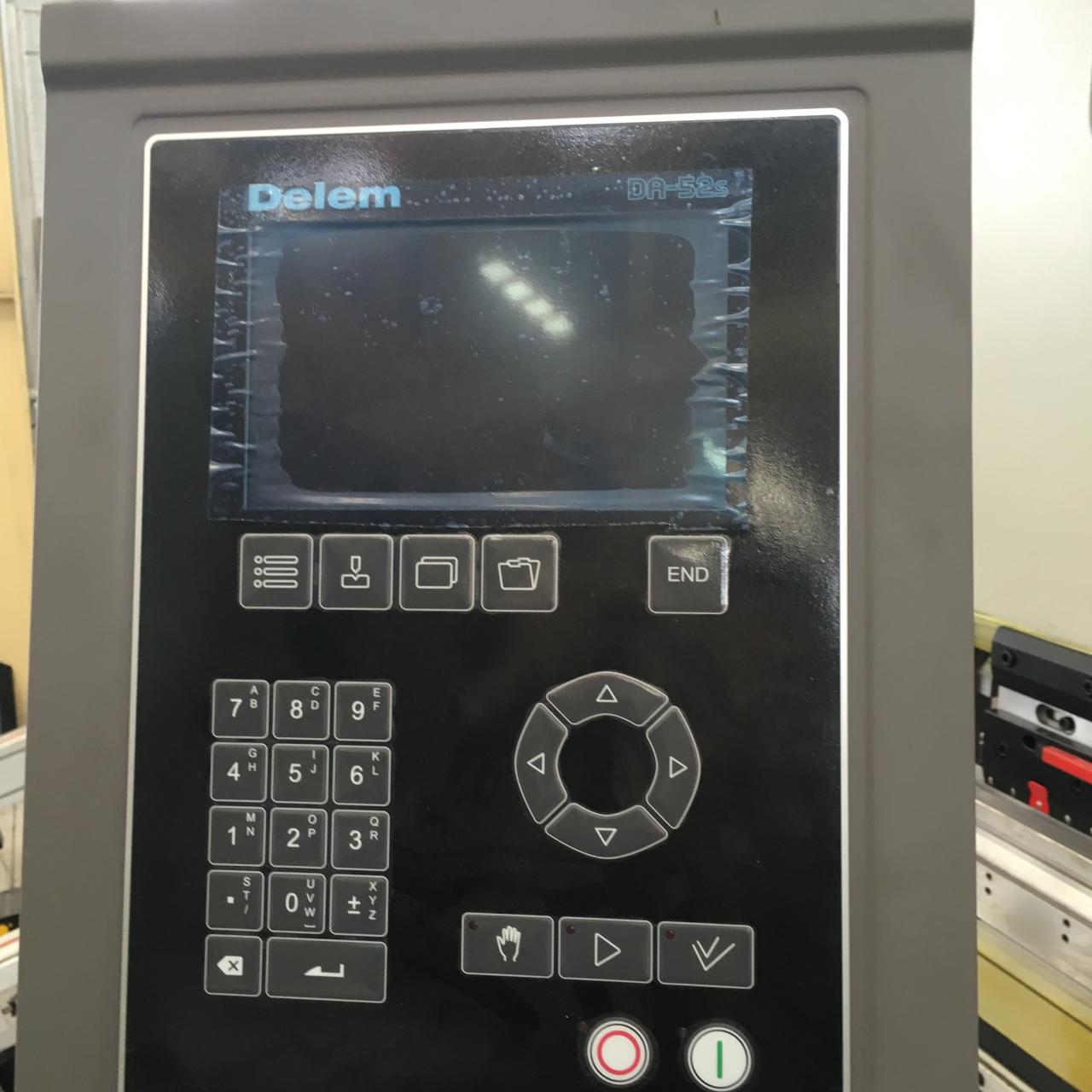 Cnc Servo Press Brake 250t/3.2m 3+1 Axis 3 Meter Sheet Metal Press Brake 數控伺服折彎機 250t/3.2m 3+1 軸 3 米鈑金折彎機