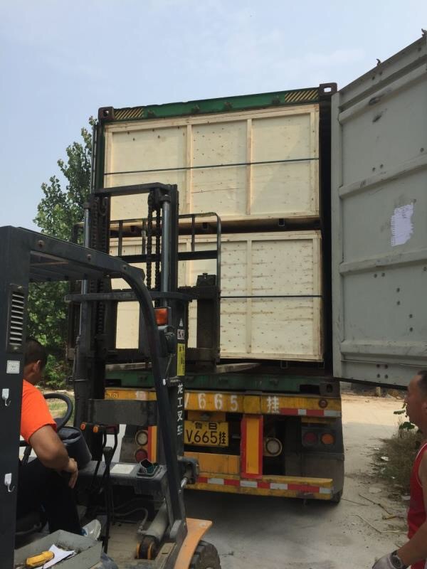 High Quality 1530 Fiber Laser Cutting Machine For Metal 500w 750w 1000w 1500w 用於金屬的高品質 1530 光纖激光切割機 500w 750w 1000w 1500w