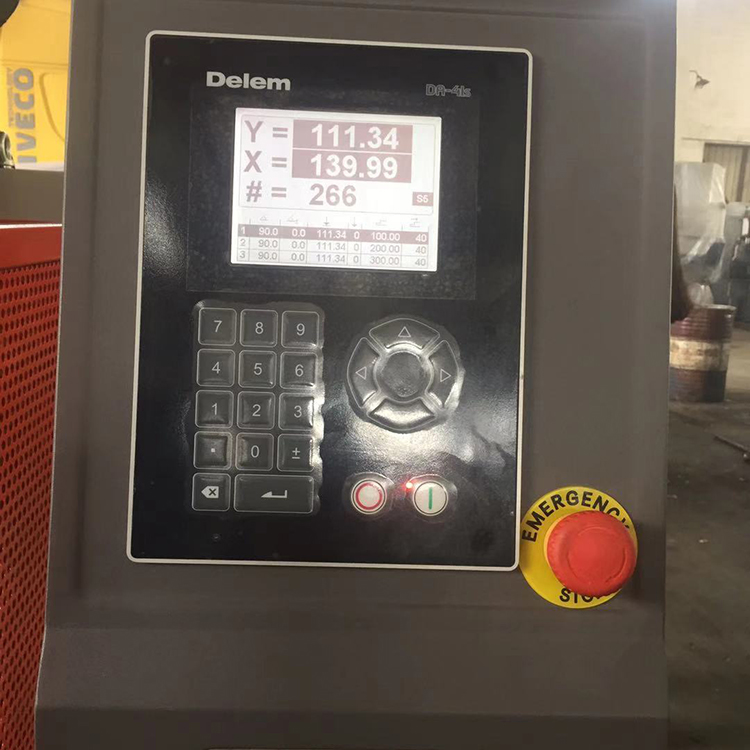 Hydraulic Press Brake Machine Acl Torsion Bar Synchro Mechanical Press Brake 液壓折彎機 Acl 扭杆同步機械折彎機