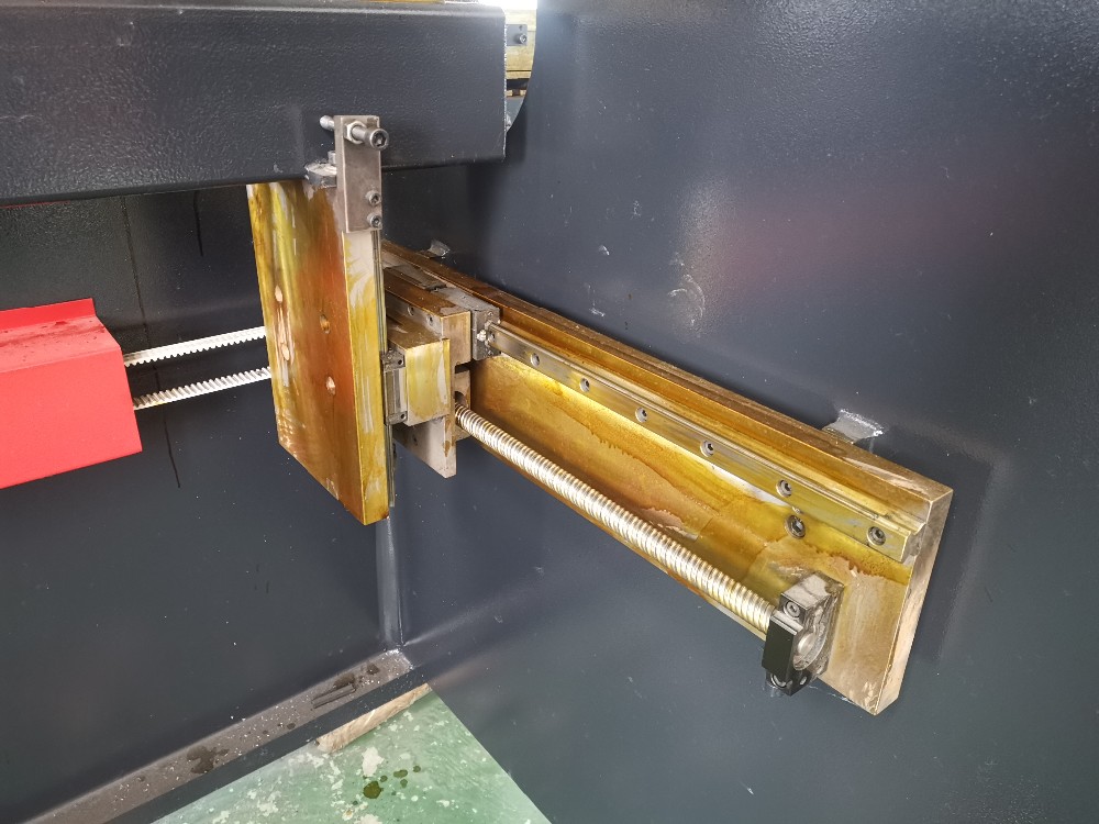 Hydraulic Stainless Steel Wc67y/k-300/6000 Mould Crowning Press Brake 液壓不銹鋼 Wc67y/k-300/6000 模具凸面折彎機