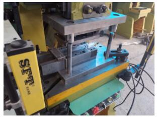 Mechanical Press Machine, 100 Ton Power Press Price 機械壓力機,100噸動力壓力機價格