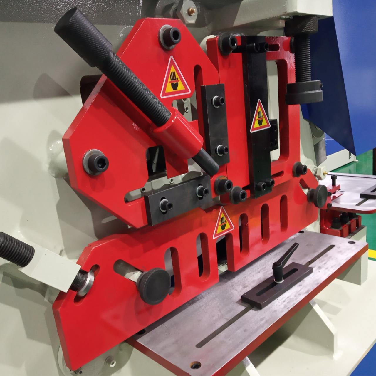 Q35y系列液壓鐵工剪板機