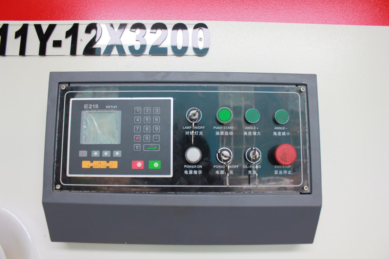 Qc11y Metal Plate Hydraulic Guillotine Shearing Machine For Sale Qc11y金屬板液壓剪板機出售