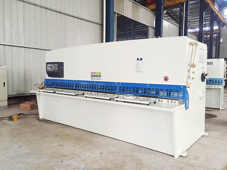 Sheet Metal Machinery Cutting Machine Guillotine Shearing Machine Dalian Plate 鈑金機械 切割機 剪板機 大連板材