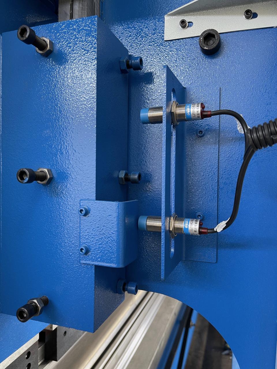 Wc67k-400T Cnc Plc手動板料折彎機液壓數控折彎機