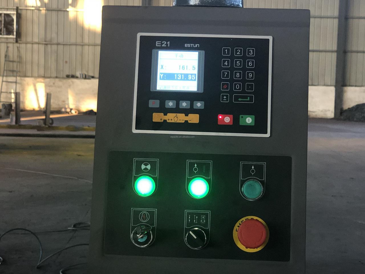 Wc67k Cnc Aluminum Iron Plate Hydraulic Press Brake Cnc Metal Sheet Bending Machine Wc67k Cnc鋁鐵板液壓折彎機Cnc金屬板折彎機