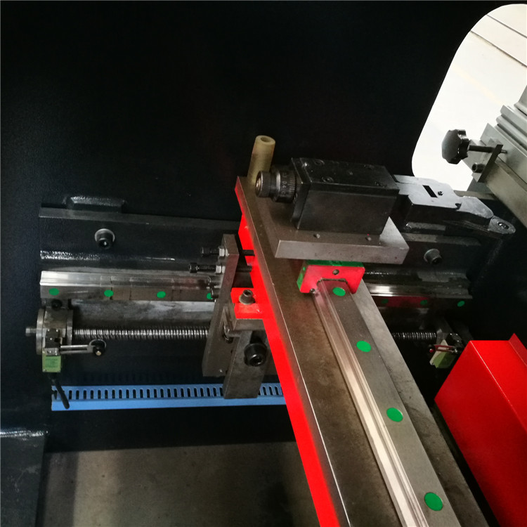 Wc67y-160 4000 Hydraulic Press Brake Cnc Metal Bending Machine For 4000mm Width Steel Wc67y-160 4000 液壓折彎機數控金屬折彎機適用於 4000mm 寬鋼