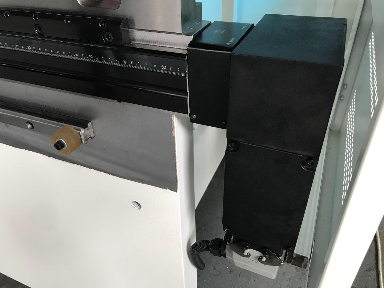 Wc67y-65/2500 Oem Hydraulic Press Brake Machine Steel Bending Machine Wc67y-65/2500 OEM液壓折彎機鋼折彎機