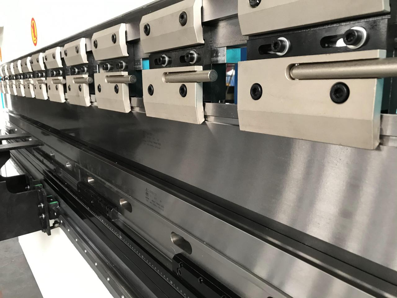 Wc67y-65/2500 OEM液壓折彎機鋼折彎機